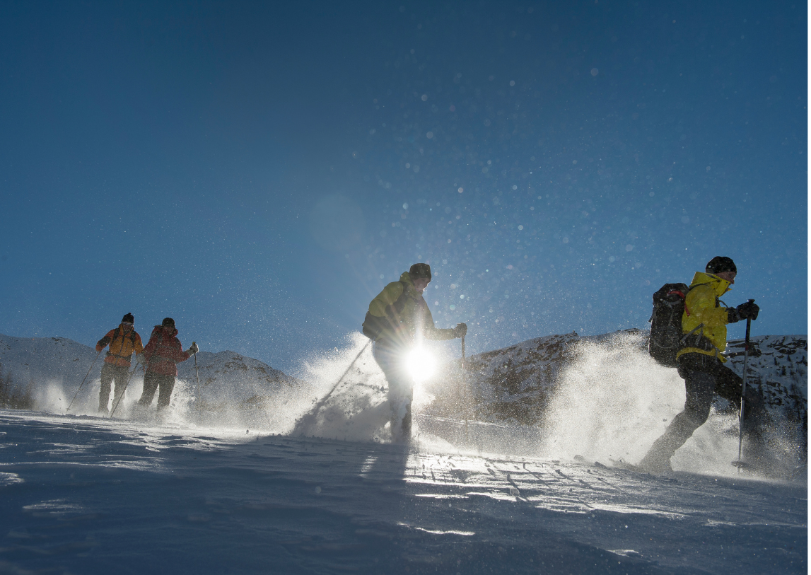 séjour randonnée raquettes groupe entre amis tot compris Pyrénées Haute-Ariège neige bivouac